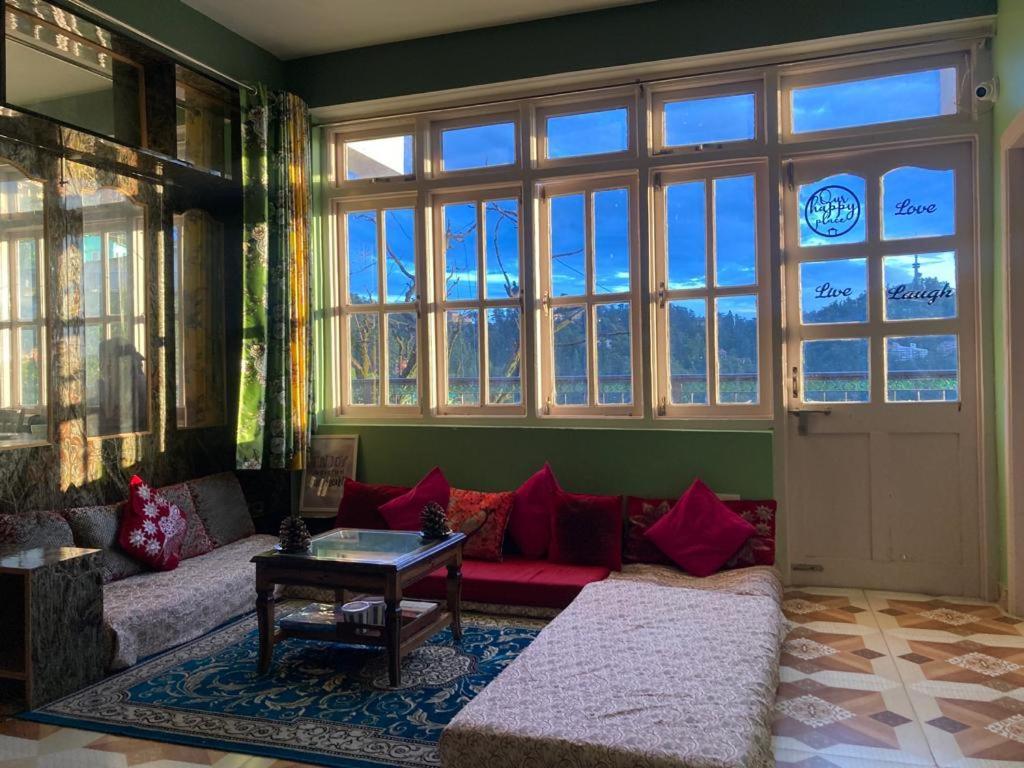 Zu-Zu Hostels Shimla Exteriör bild
