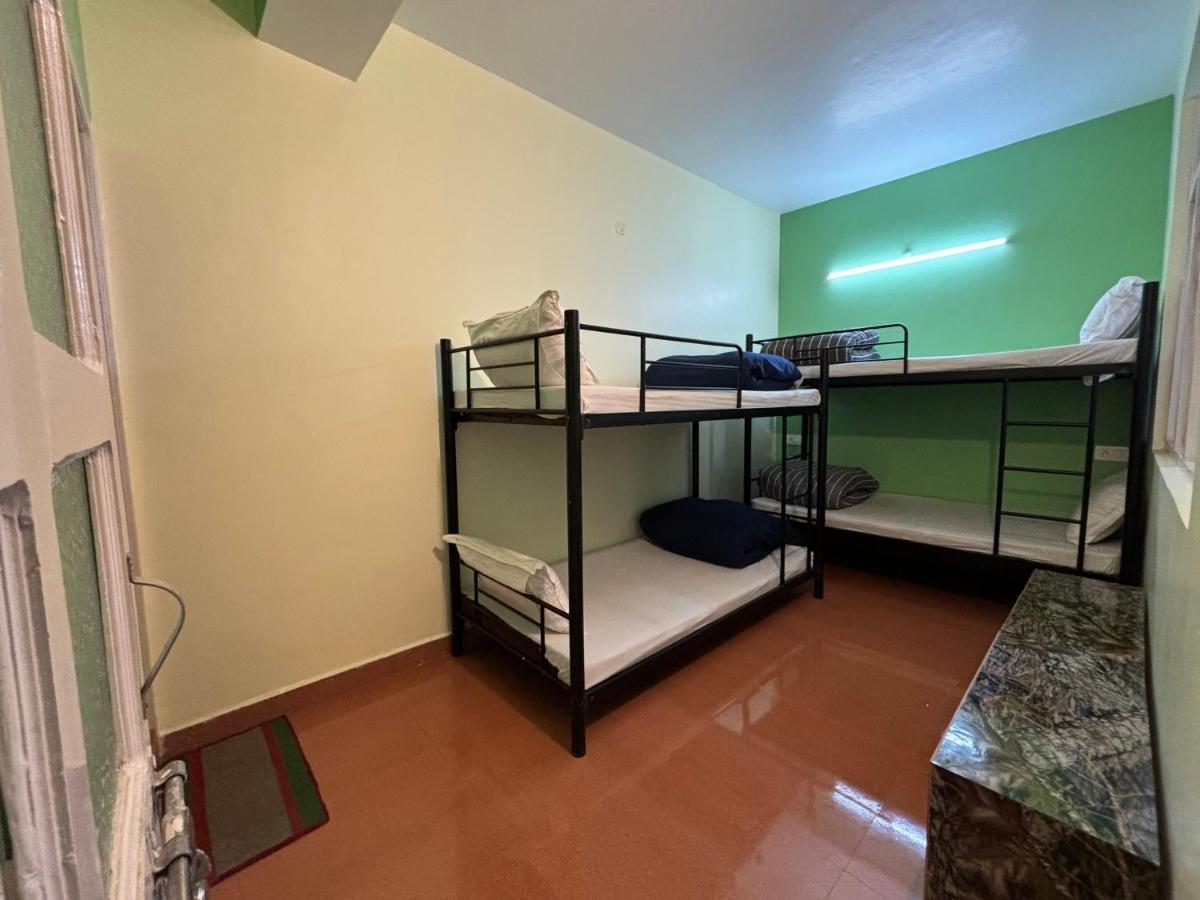 Zu-Zu Hostels Shimla Exteriör bild