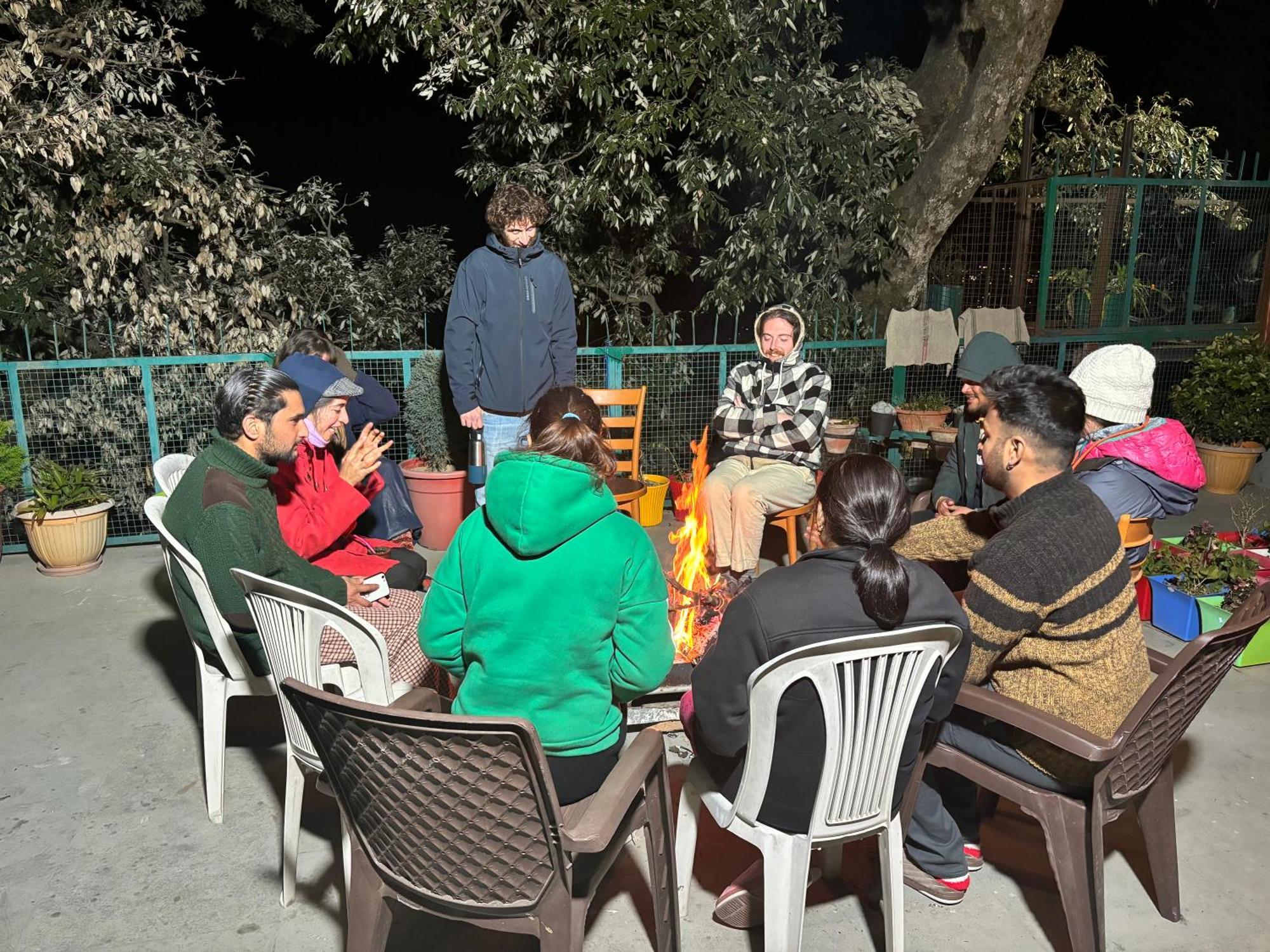 Zu-Zu Hostels Shimla Exteriör bild